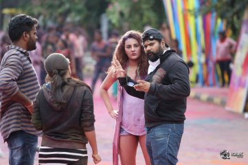 Touch Chesi Chudu Movie Working Stills